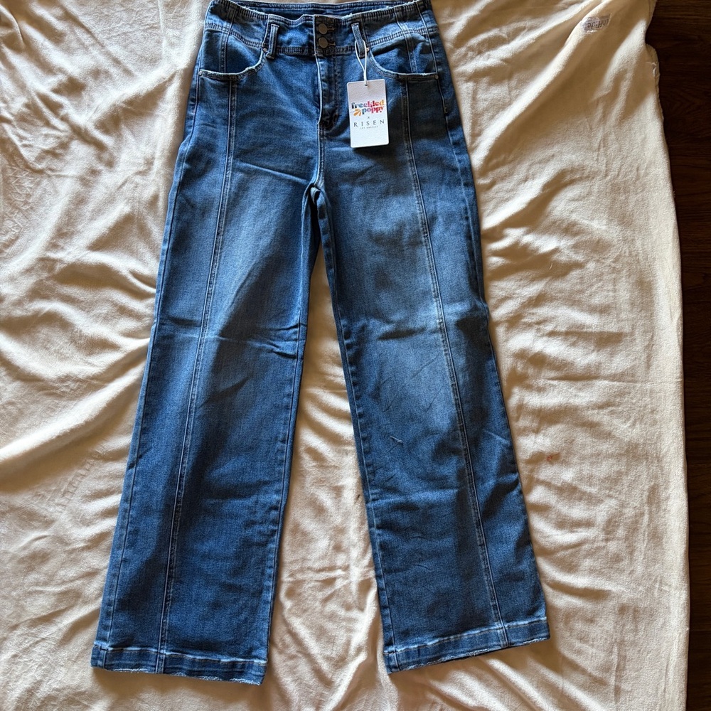 NWT Risen Straight Wide Leg Jeans